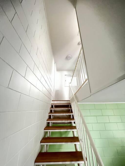 Apartment Samuel Grove