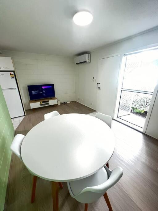Samuel Grove Apartment