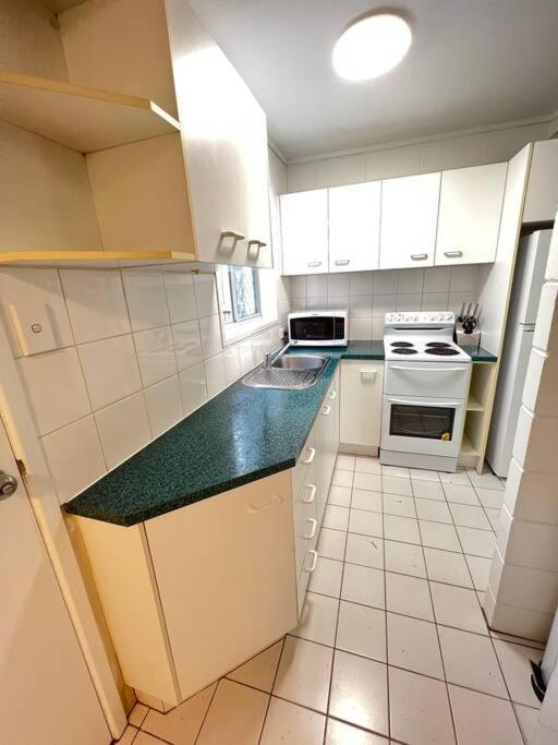Samuel Grove Gold Coast